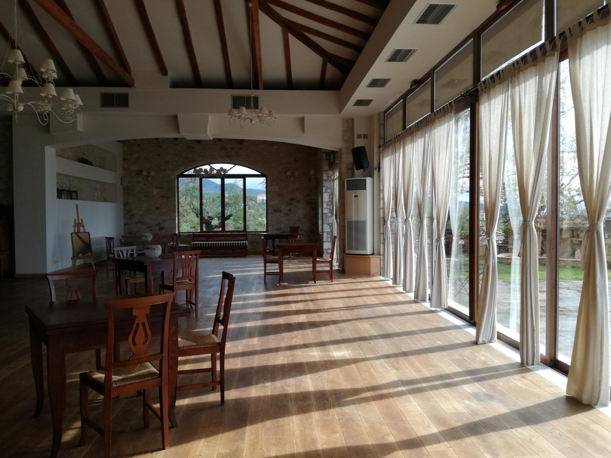 Polas Residencies Aparthotel Kalamata Exteriör bild