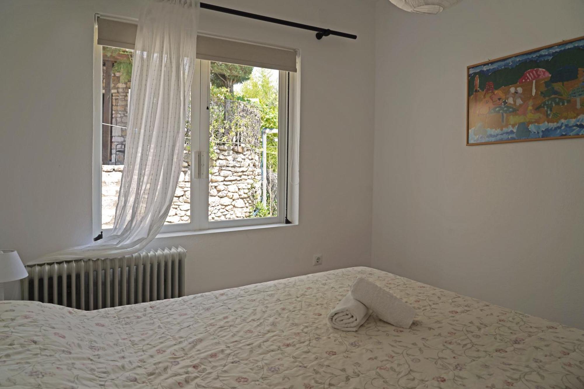 Polas Residencies Aparthotel Kalamata Rum bild