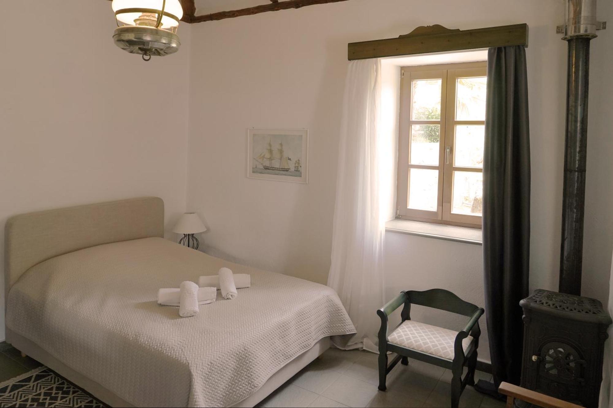 Polas Residencies Aparthotel Kalamata Rum bild
